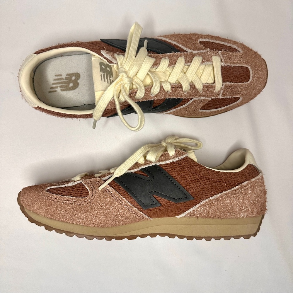 New Balance Women’s 471 Casual Sneakers from Finish Line Size 10